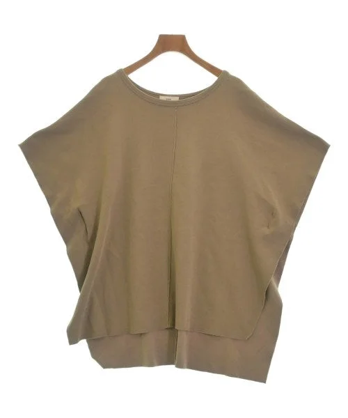 1er Arrondissement Tee Shirts/Tops-- Seamless Knitted Crochet