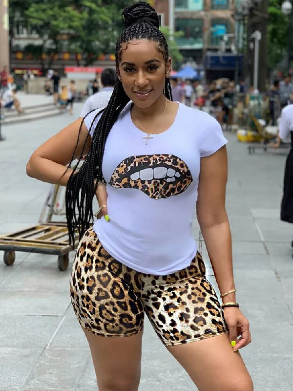 2 Piece Lip Sweatshirt+Leopard Biker Shorts Sets Tracksuits Hoodie with Embroidery Detailed Premium