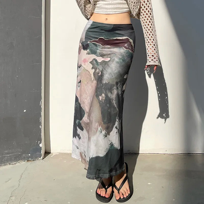 Low Rise Graphic Printed Midi Skirt pencil skirt chic