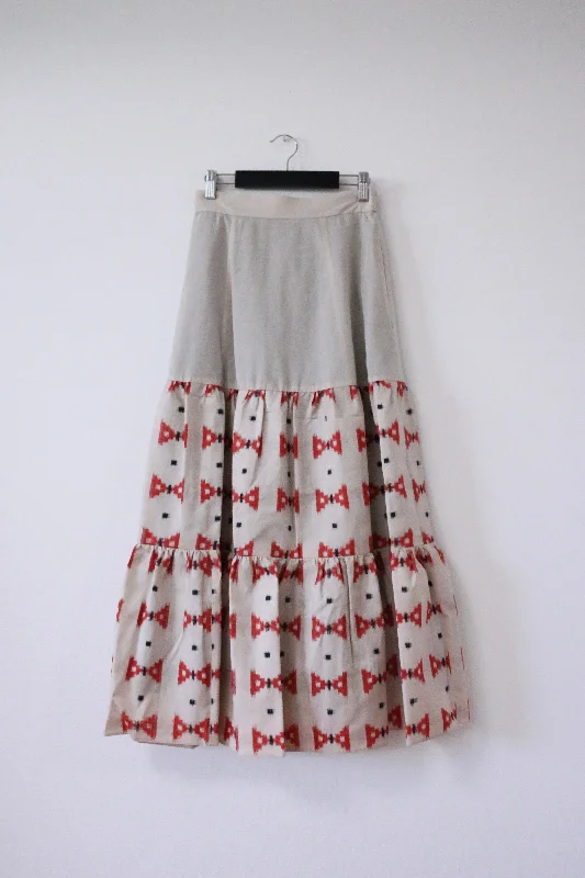 Ribbon -Meisen Tierd Skirt-Beige corduroy skirt comfortable