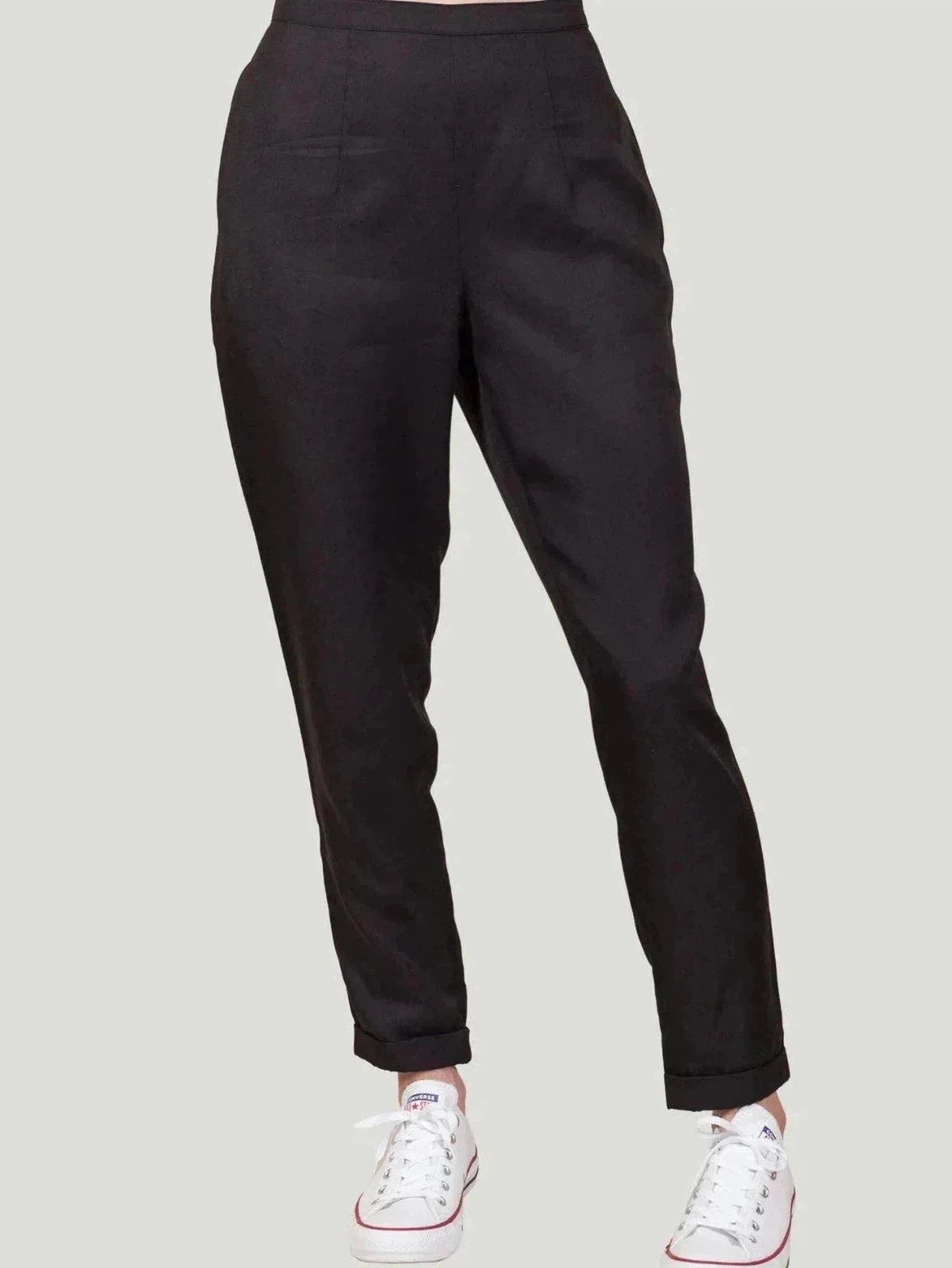 Silver and Gold Clothing  Relaxed Tuxedo Pant Lightweight Jogger Pants