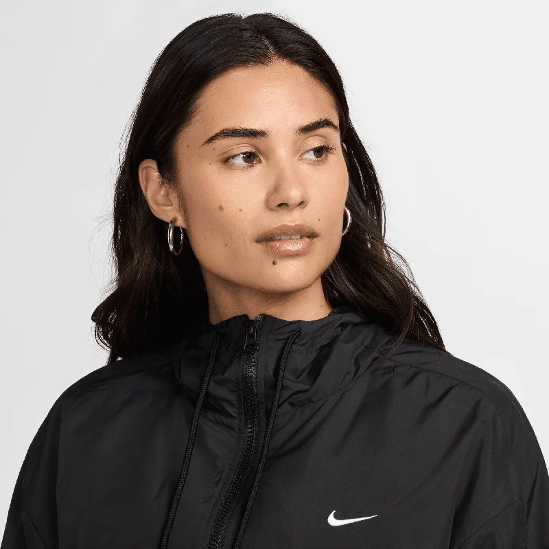 Women's Nike Sportswear Classic Wovens Loose UV Hooded Jacket V-Neck Jacket Boat Neck Jacket Square Neck Jacket Women's Nike Sportswear Classic Wovens Loose UV Hooded Jacket V-Neck Jacket Boat Neck Jacket Square Neck Jacket