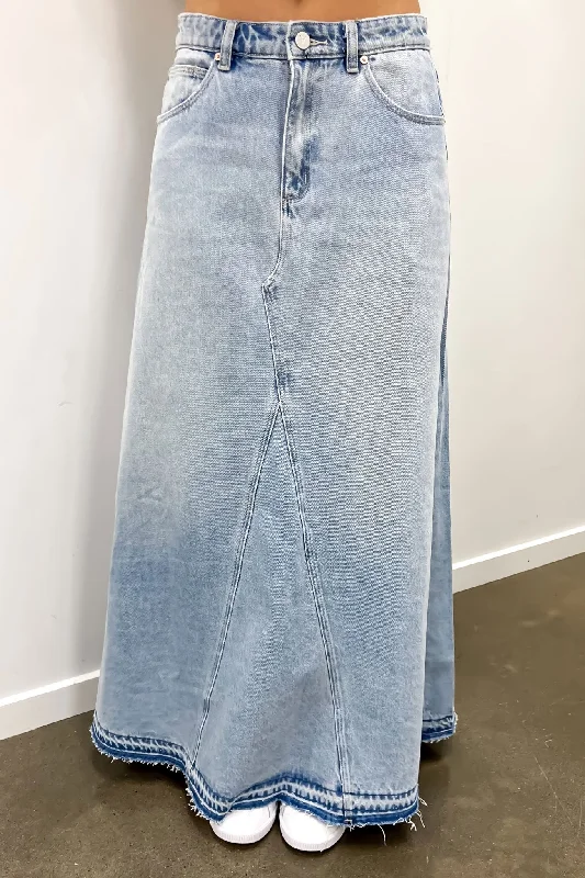 A 95 Maxi Skirt Gina flowy skirt hem
