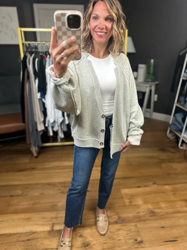 Looking Back Chunky Knit Trimmed Cardigan - Heather Grey/Oatmeal Tailored Straight A-Line Looking Back Chunky Knit Trimmed Cardigan - Heather Grey/Oatmeal Tailored Straight A-Line
