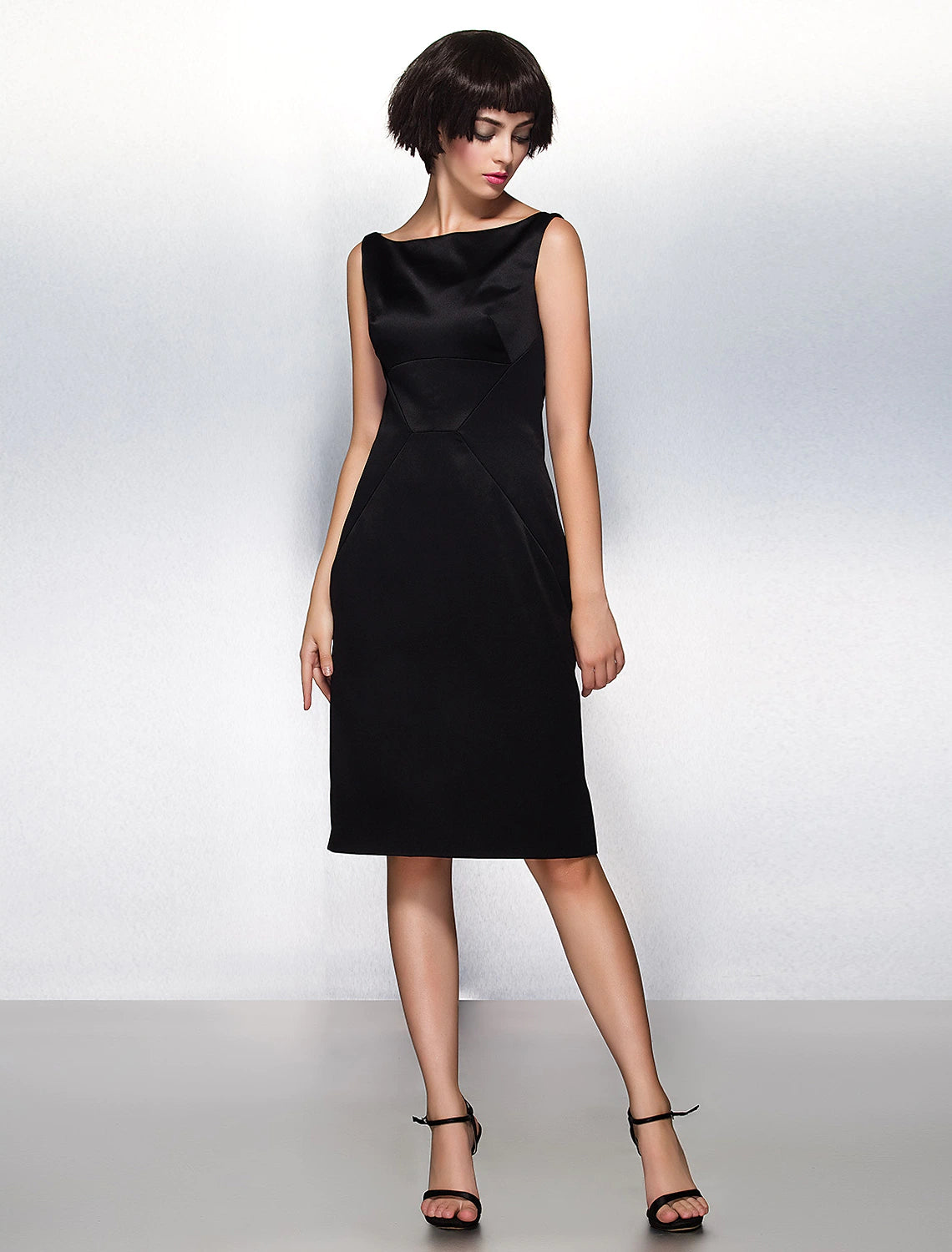 Sheath / Column Party Dress Wedding Guest Knee Length Sleeveless Bateau Neck Satin with Pleats Tunics Handmade artisanal