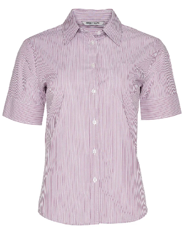 Violet/White