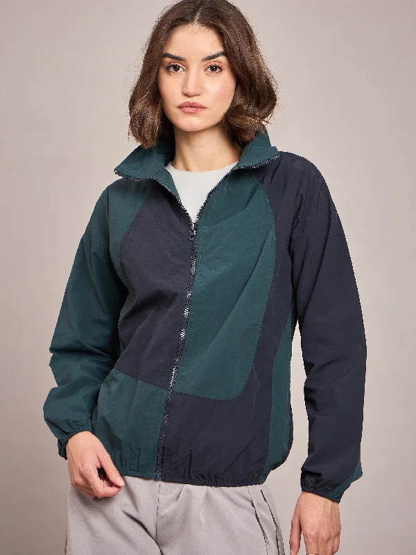 Women Green ColourBlock Parachute Zipper Jacket Ribbed Jacket Pleated Jacket Ruffled Jacket Women Green ColourBlock Parachute Zipper Jacket Ribbed Jacket Pleated Jacket Ruffled Jacket
